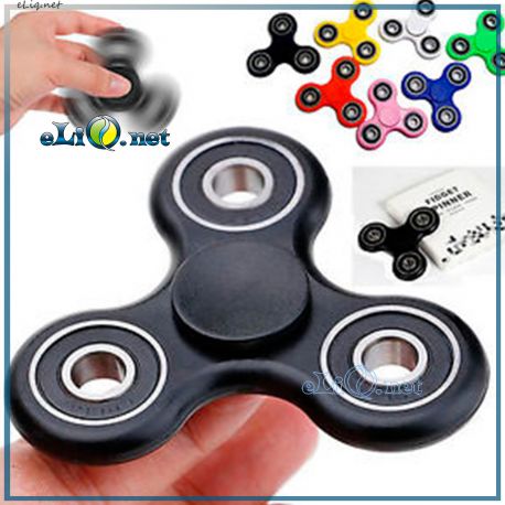 Тройной спиннер пластиковый  Tri Fidget Hand Spinner