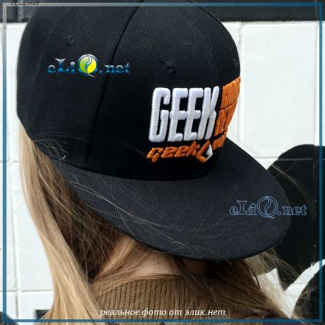 GeekVape Snapback - Кепка снепбек от Гиквейп.